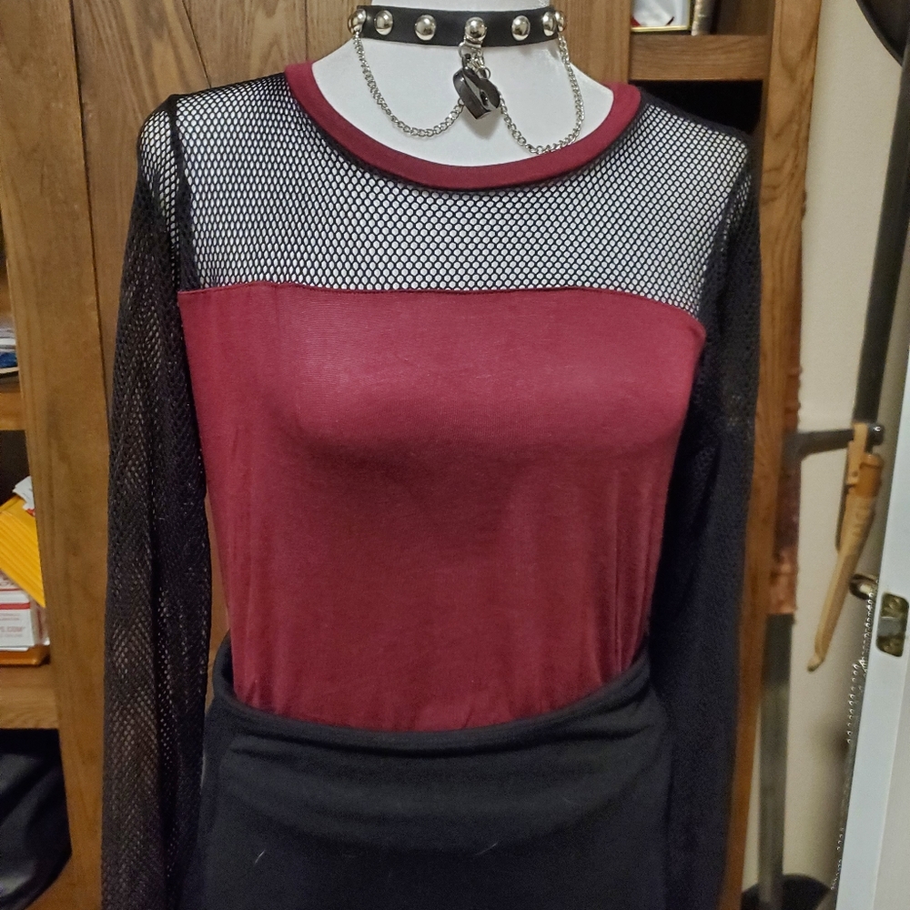 Burgundy shirt with black mesh